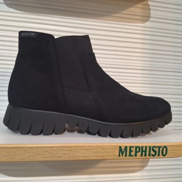 Mephisto World’s Finest Footwear Lyana Black Ankle Boots - Picture 1 of 11